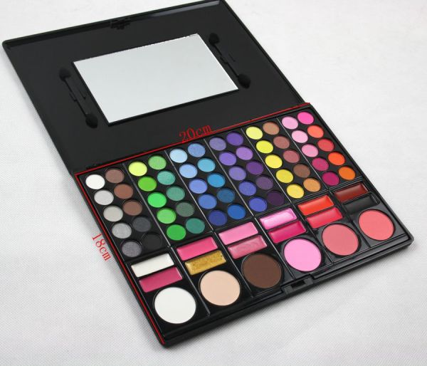 Paleta de 78 cores Sombra/Blush/Batom